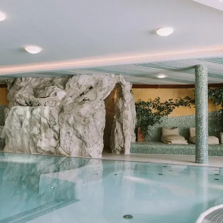 Otel Montana