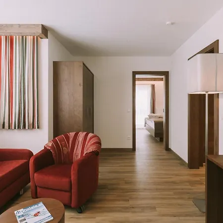 Montana Otel 4*