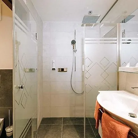 Montana Hotel