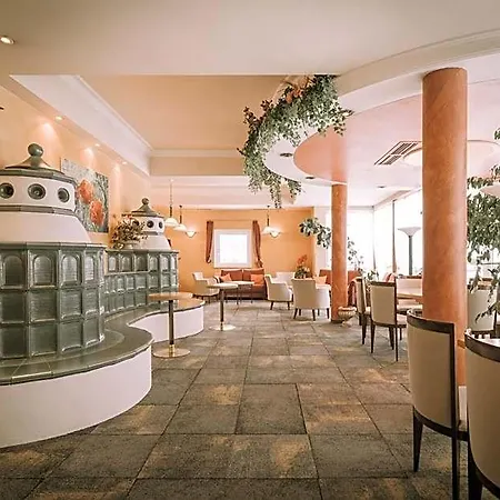 Ξενοδοχείο Montana 4*